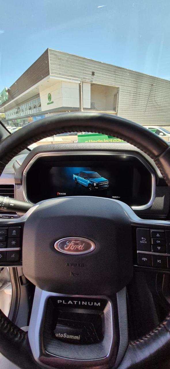 Ford F 150 Platinum 3 5 EcoBoost (2022) Imagen 7