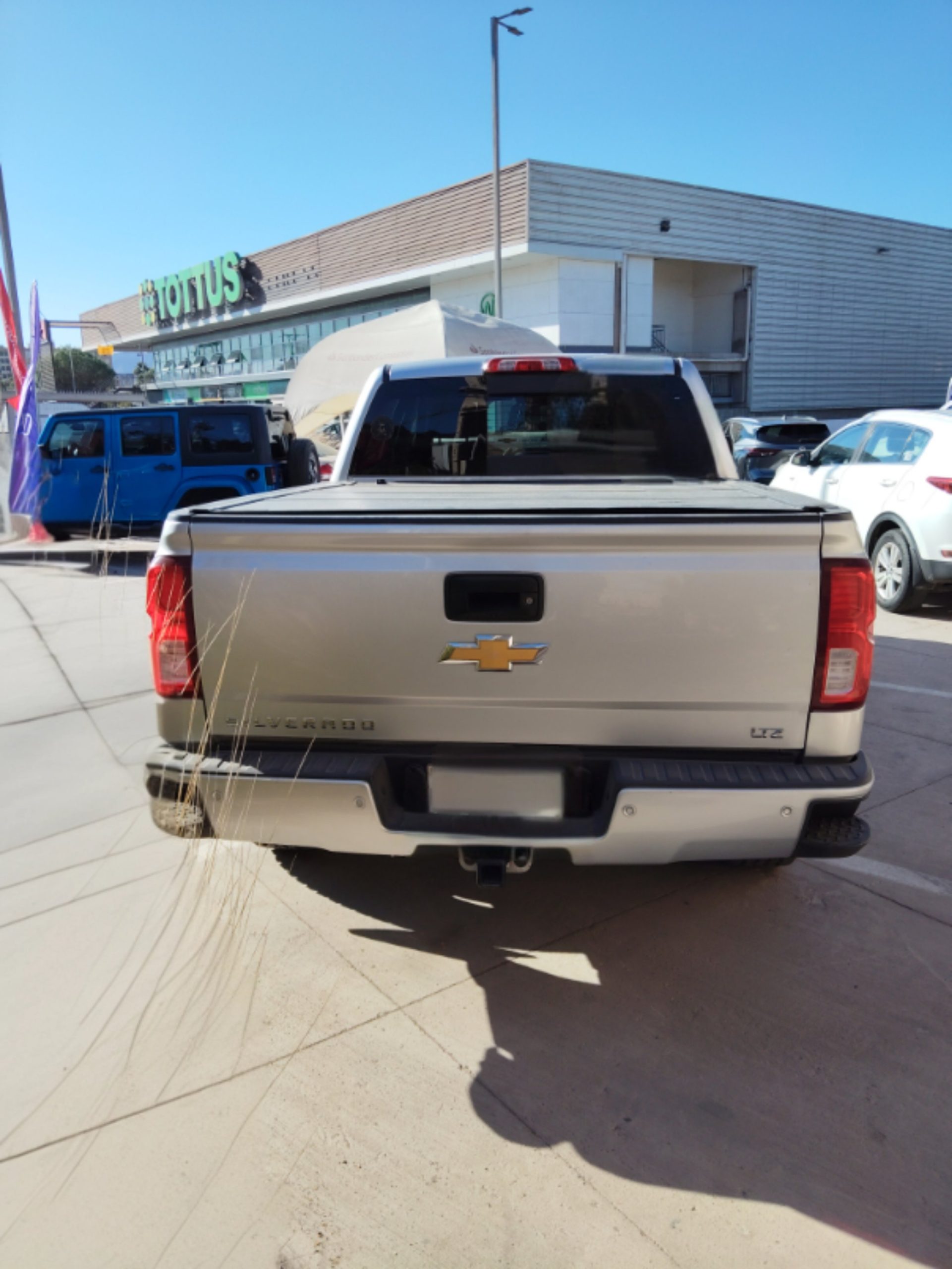 Chevrolet Silverado LTZ 4x4 2019 Imagen 2