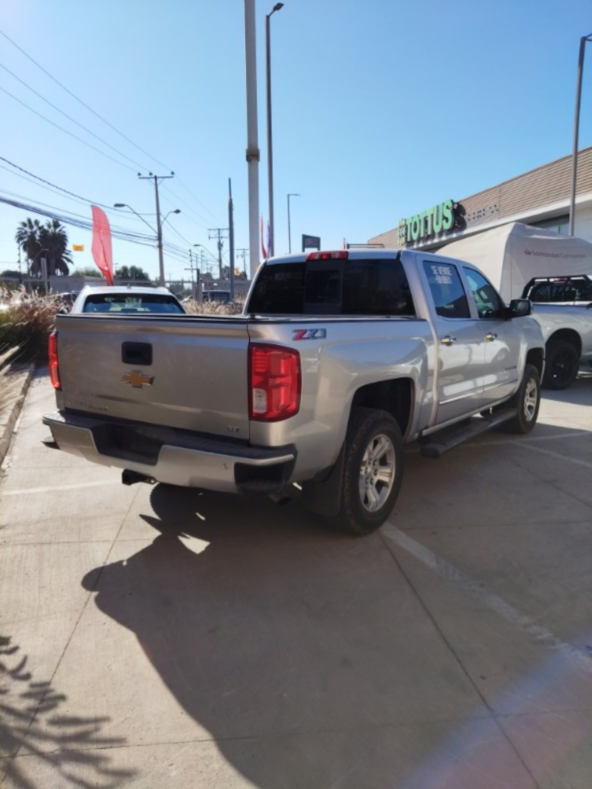 Chevrolet Silverado LTZ 4x4 2019 Imagen 3